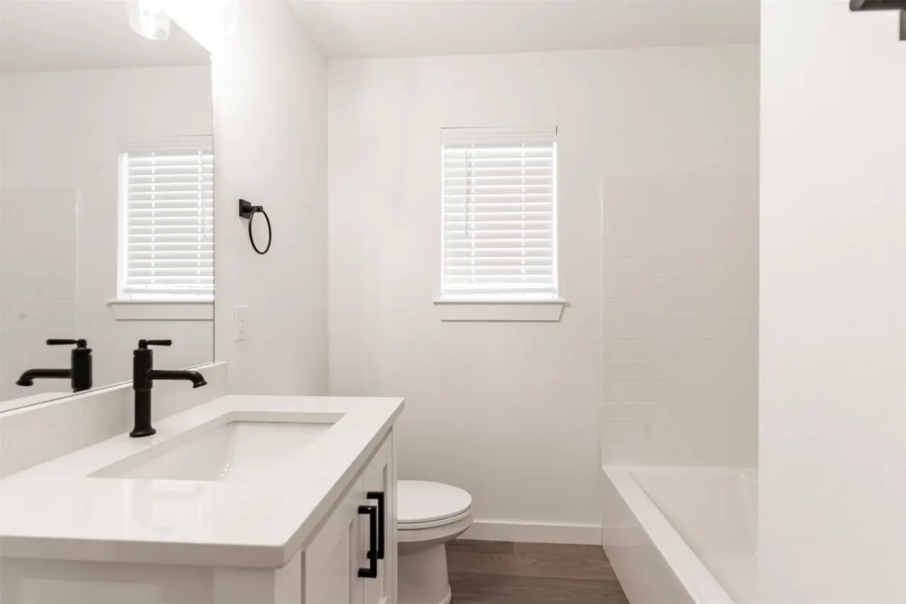 Photo 6 — 10907 S 271st EastAvenue, Broken Arrow, OK 74014