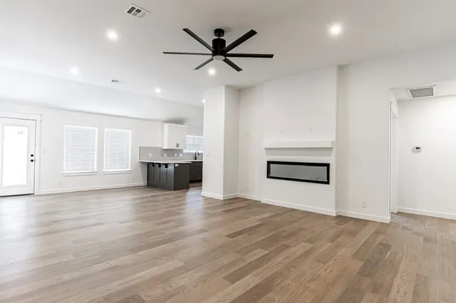 Photo 3 — 10907 S 271st EastAvenue, Broken Arrow, OK 74014