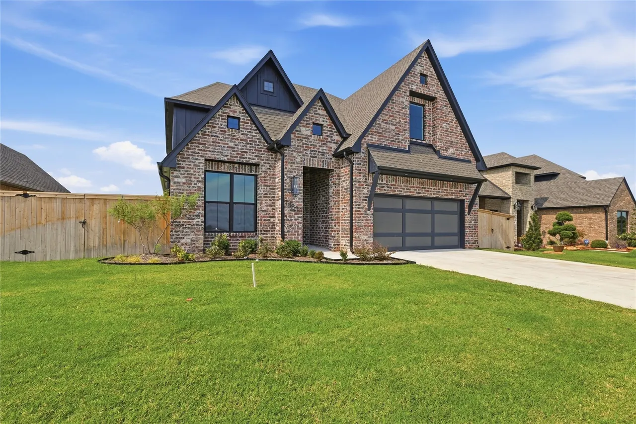 Photo 2 — 14820 S Sequoia Street, Glenpool, OK 74033