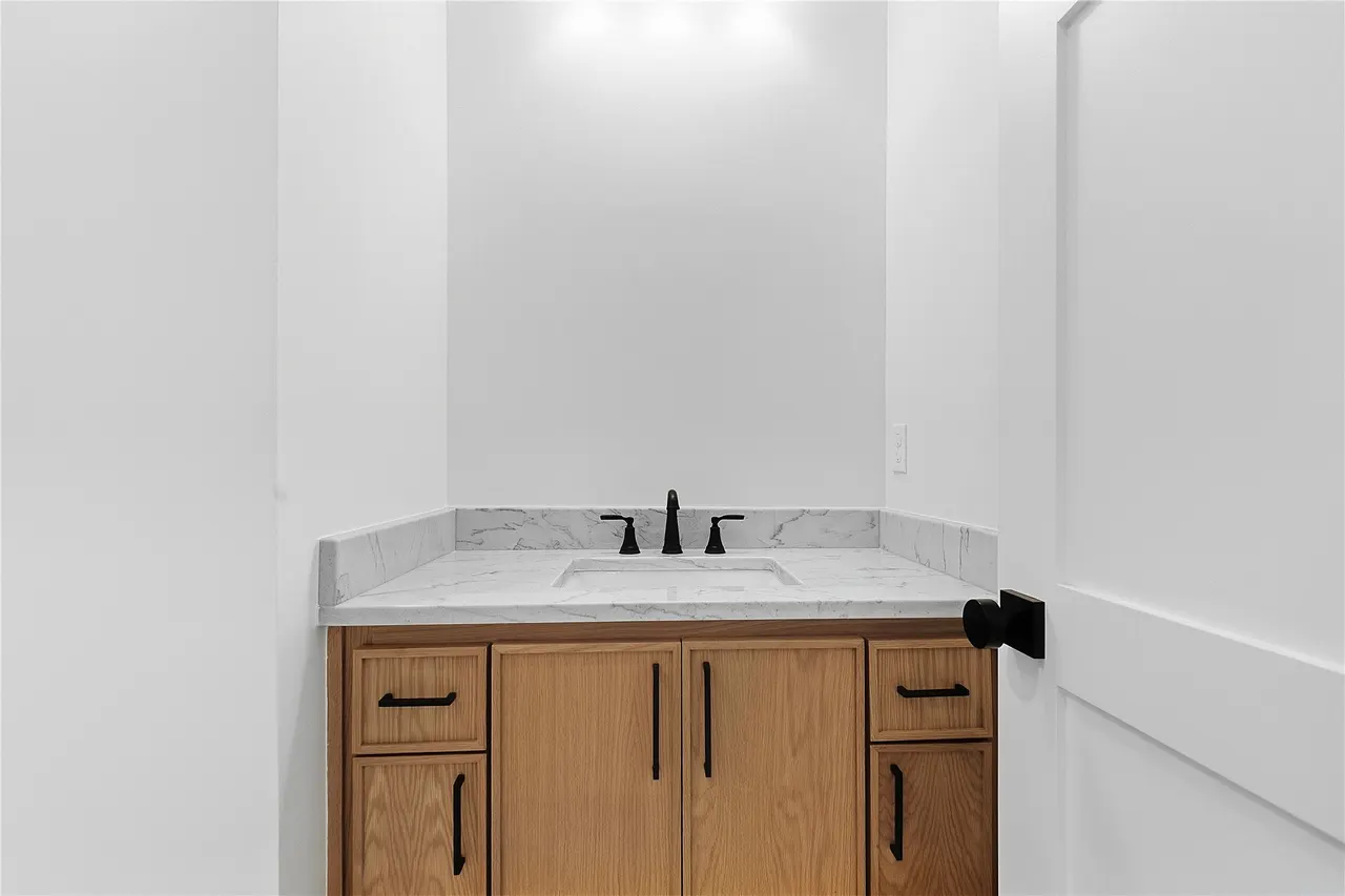 Photo 12 — 14820 S Sequoia Street, Glenpool, OK 74033