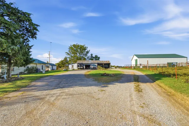 Photo 3 — 26560 S 4420, Vinita, OK 74301