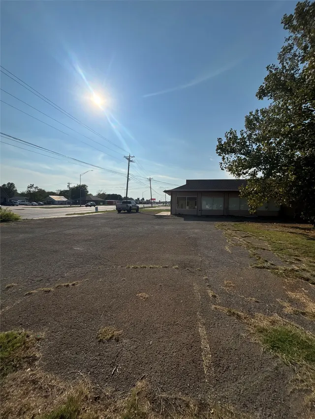 Photo 8 — 418 W Rogers Boulevard, Skiatook, OK 74070