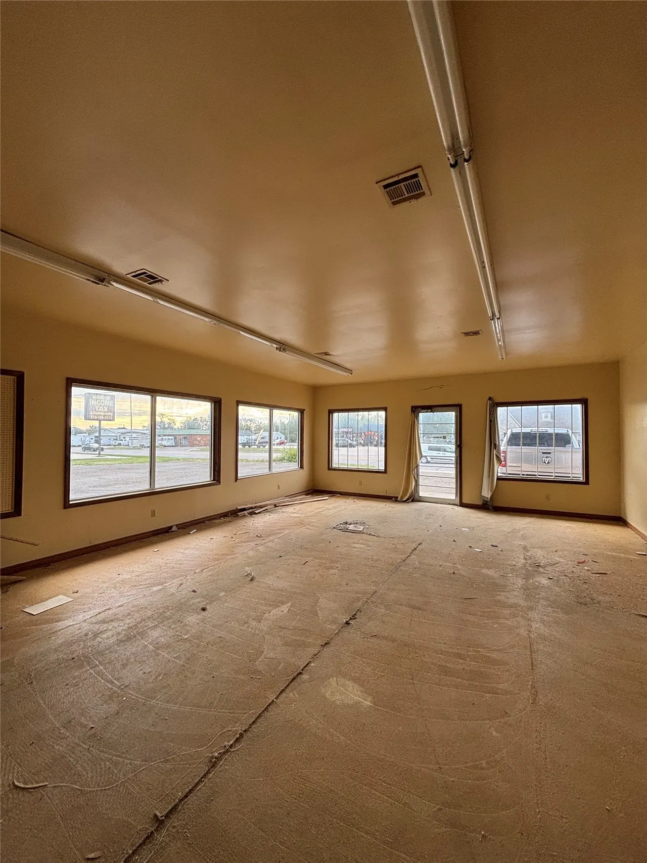 Photo 6 — 418 W Rogers Boulevard, Skiatook, OK 74070