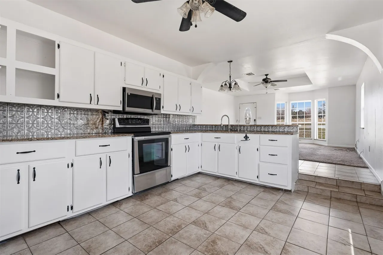 Photo 10 — 1400 Saybrook Road, Ardmore, OK 73401