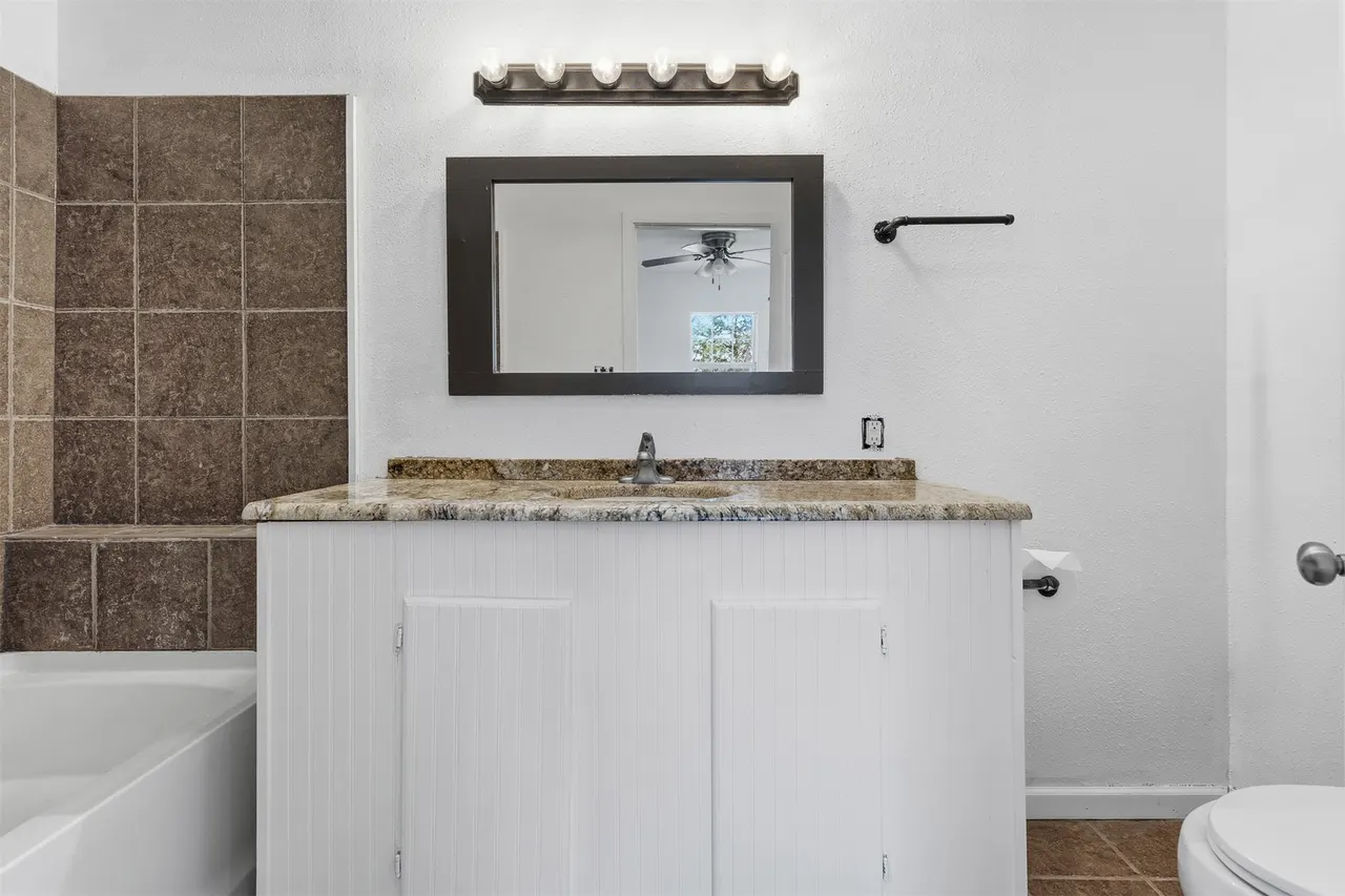 Photo 14 — 1400 Saybrook Road, Ardmore, OK 73401