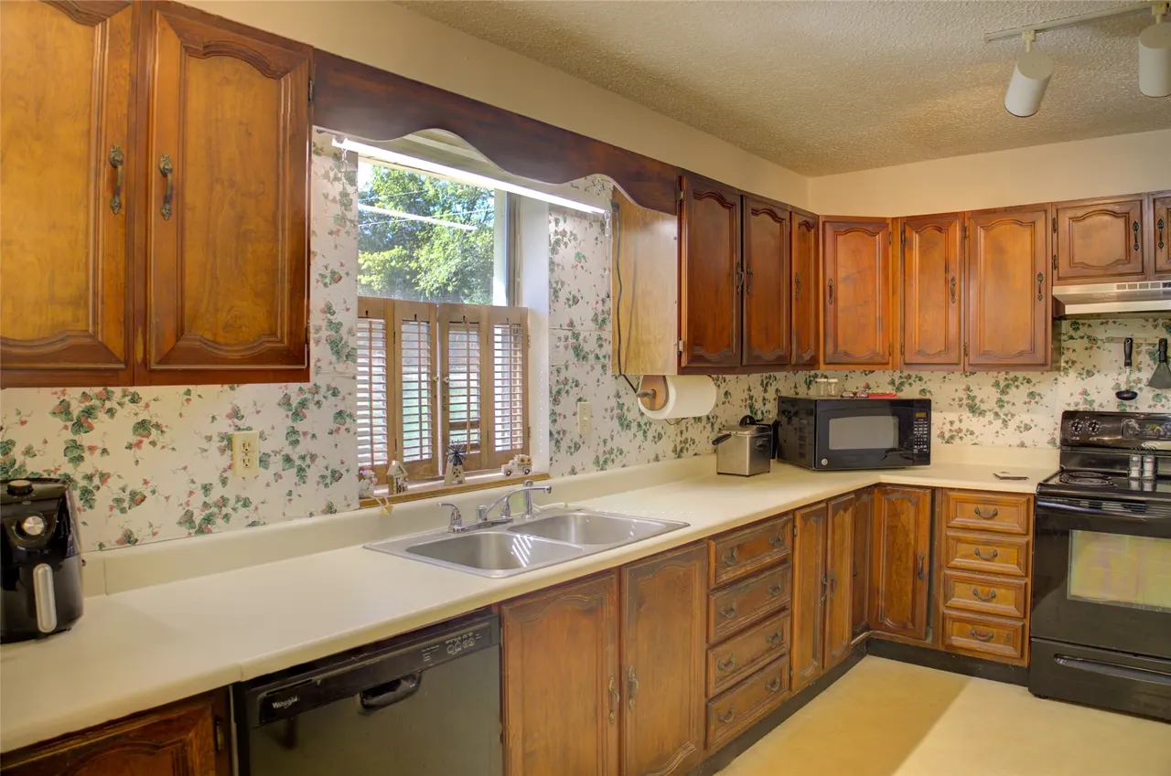 Photo 13 — 3600 Sally Brown Road, Muskogee, OK 74403