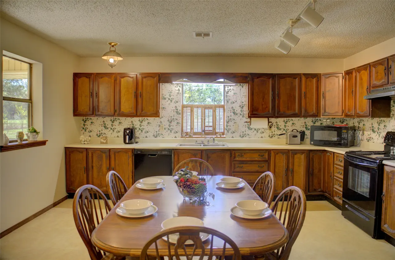 Photo 14 — 3600 Sally Brown Road, Muskogee, OK 74403