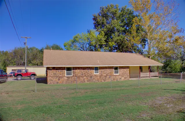 Photo 3 — 3600 Sally Brown Road, Muskogee, OK 74403
