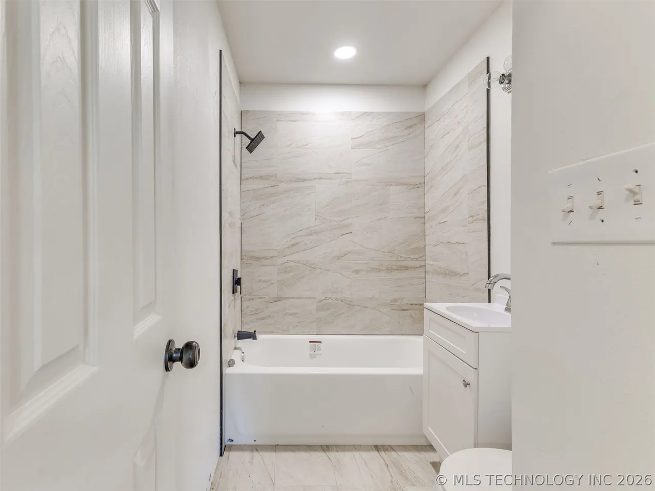 Photo 12 — 338 W 47th Place, Tulsa, OK 74126