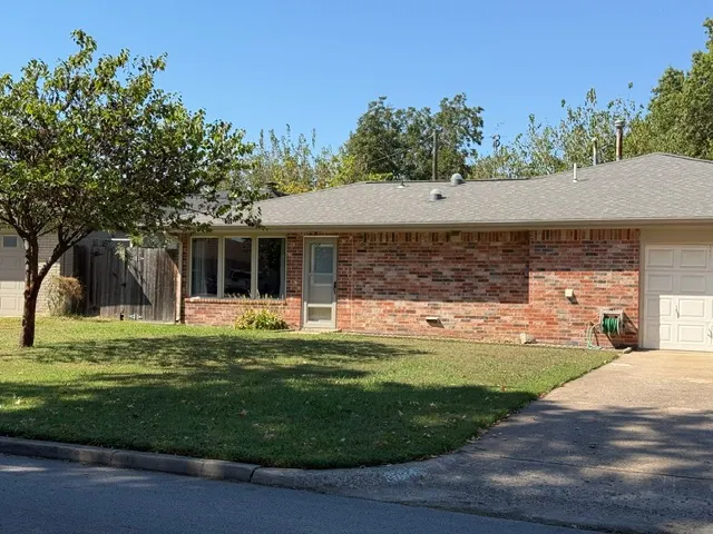 Photo 4 — 9270 E 32nd Place, Tulsa, OK 74145