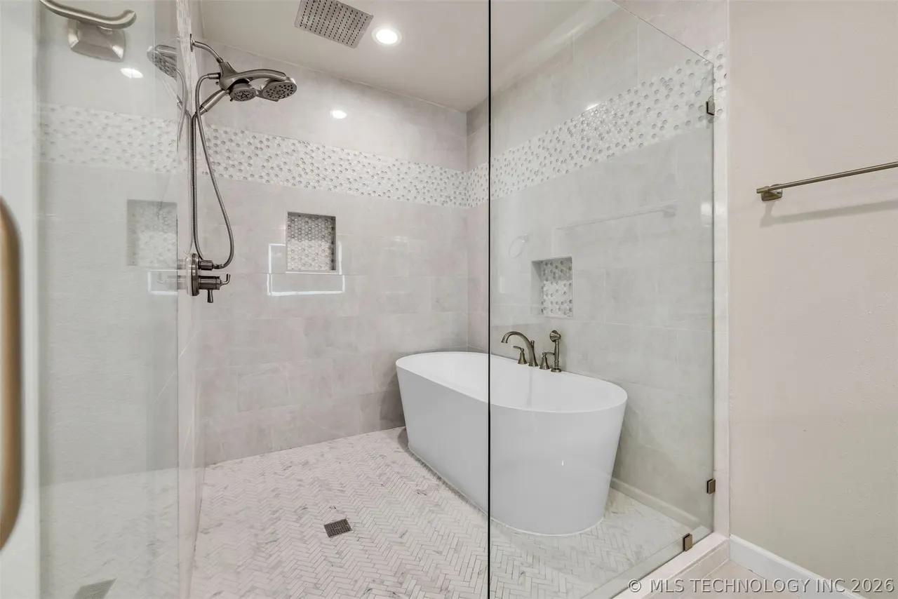 Photo 13 — 1426 E 122nd Court S, Jenks, OK 74037
