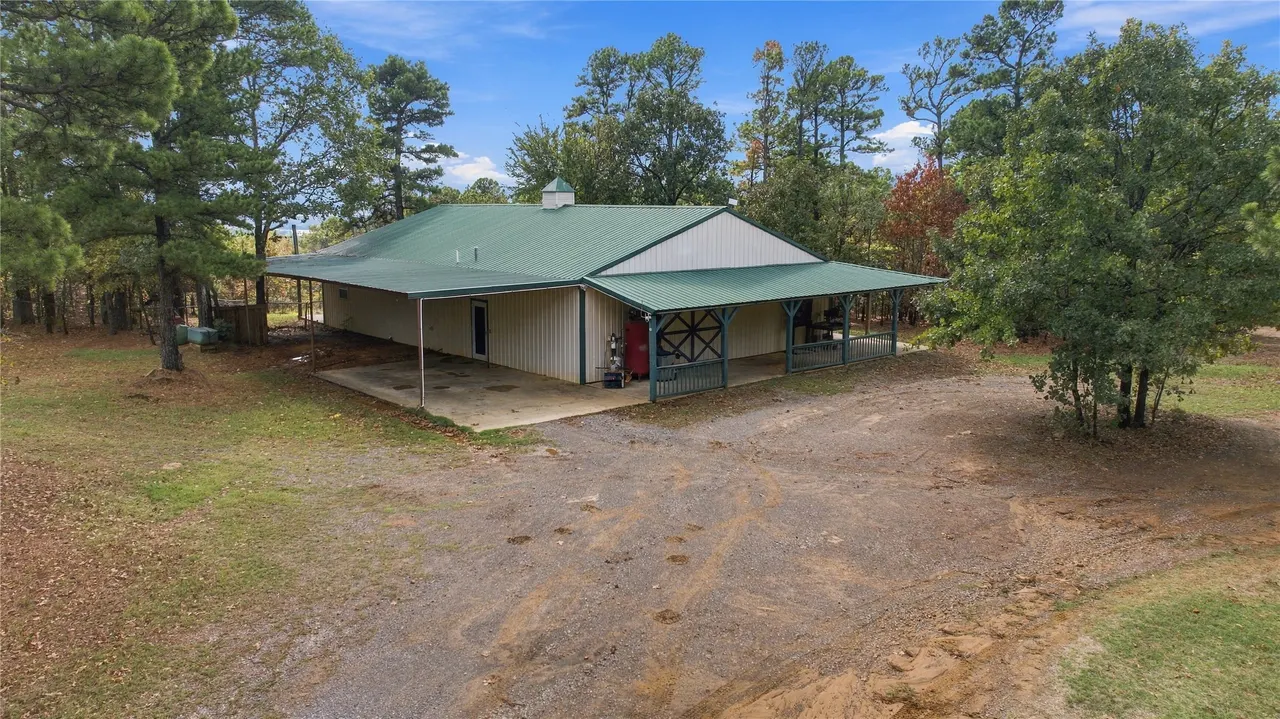 Front exterior — 4152 SW 230 Road, Tuskahoma, OK 74574