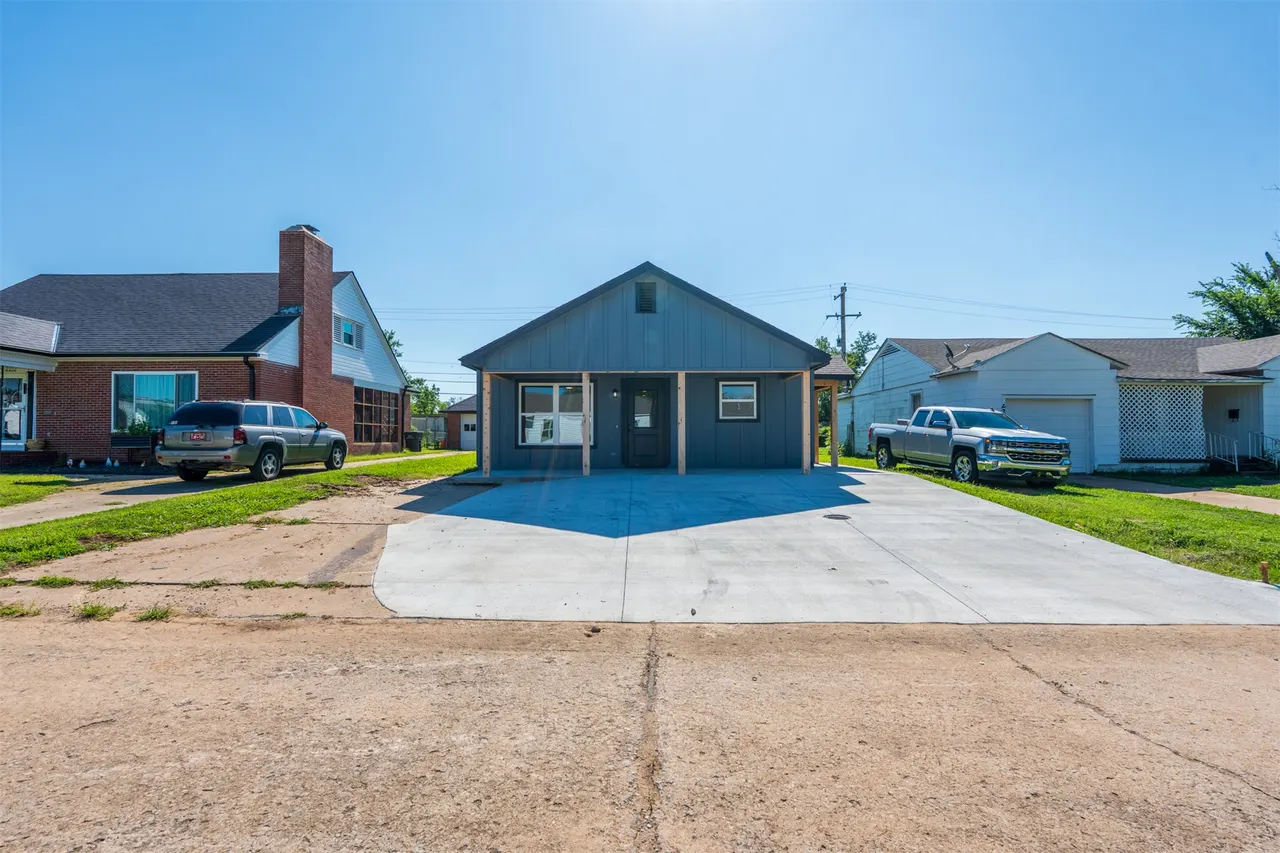 Photo 21 — 2218 S Osage Avenue, Bartlesville, OK 74003