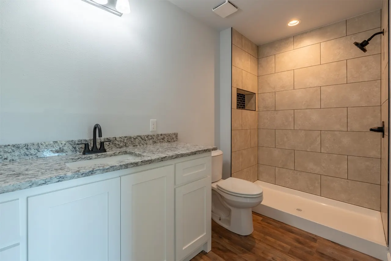 Photo 13 — 2218 S Osage Avenue, Bartlesville, OK 74003