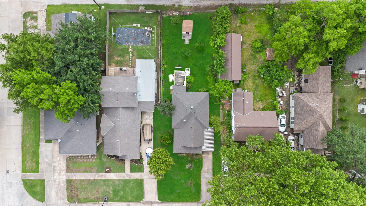 Photo 28 — 910 SE Wyandotte Avenue, Bartlesville, OK 74003