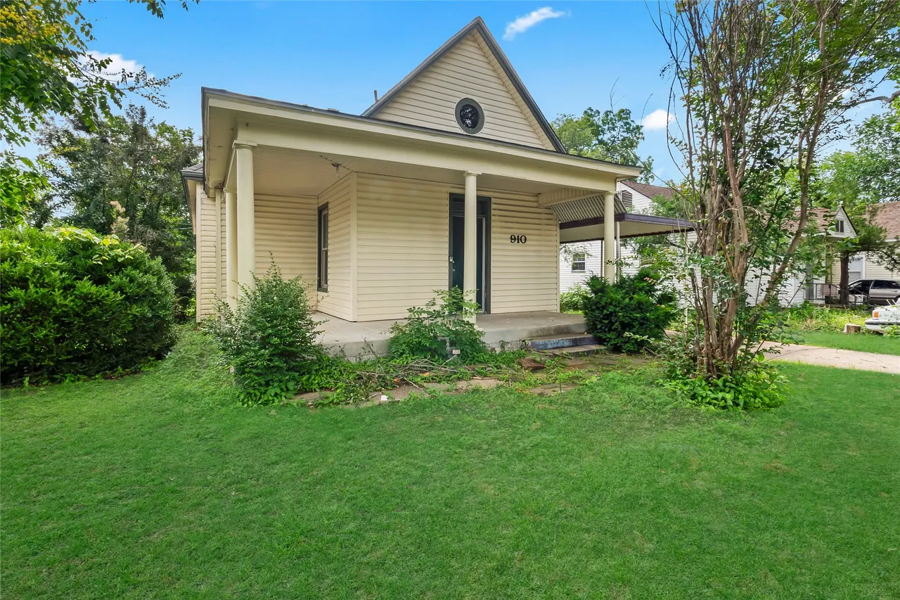 Photo 27 — 910 SE Wyandotte Avenue, Bartlesville, OK 74003