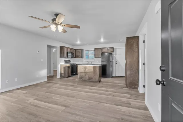 Photo 3 — 423 S Chickasaw Avenue, Bartlesville, OK 74003
