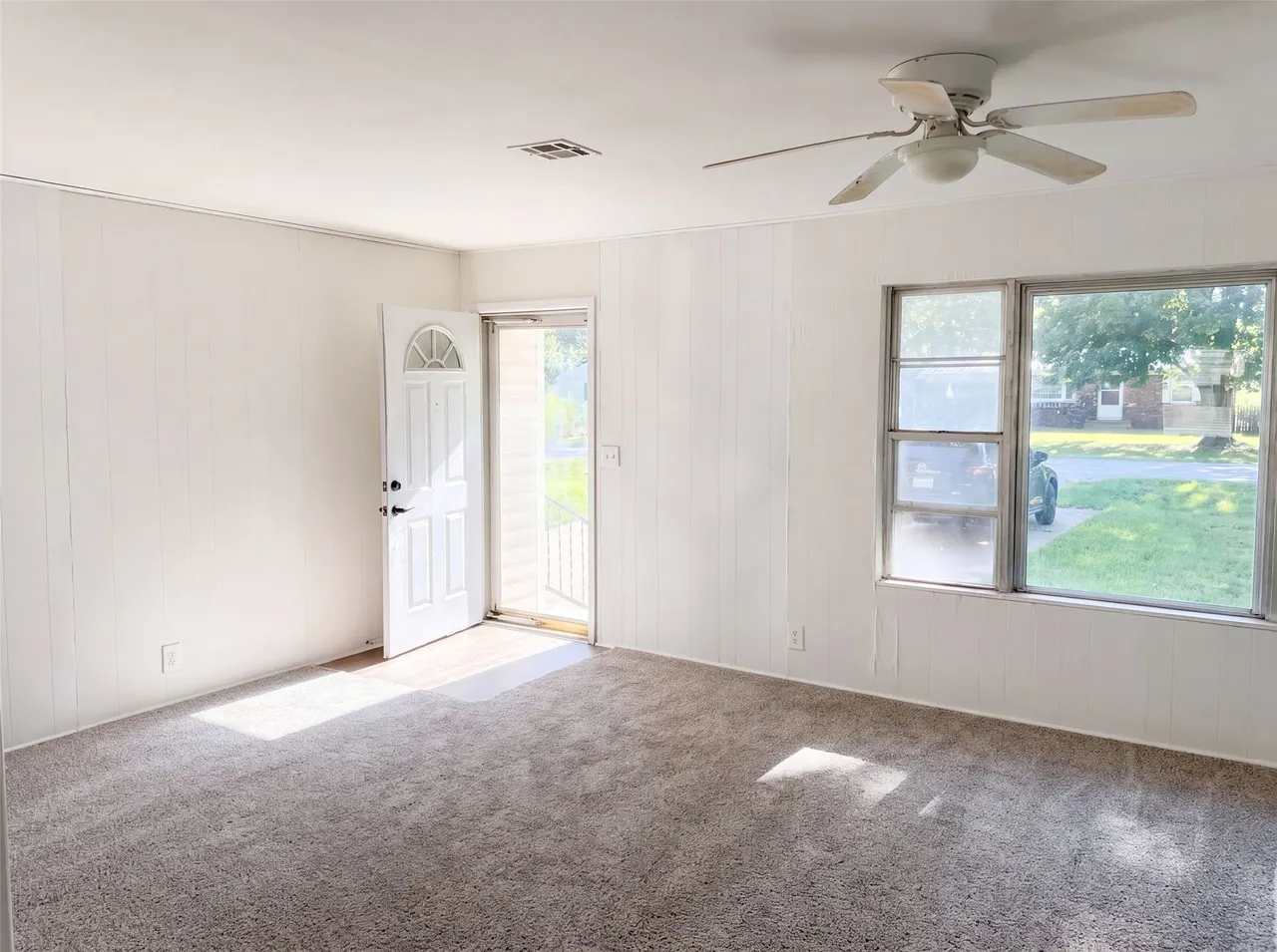 Photo 2 — 405 4th Avenue, Warner, OK 74469