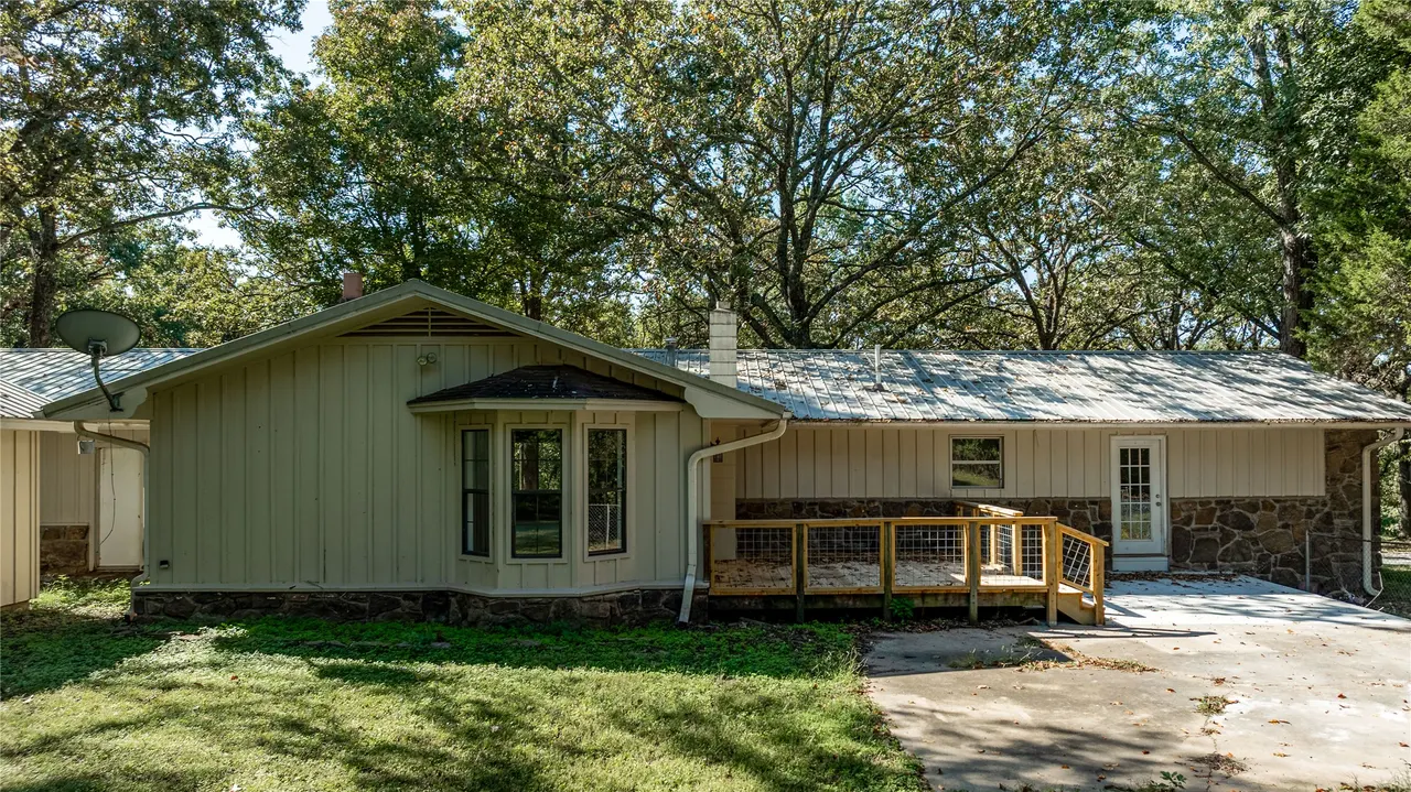 Photo 13 — 32250 S 620 Road, Grove, OK 74344