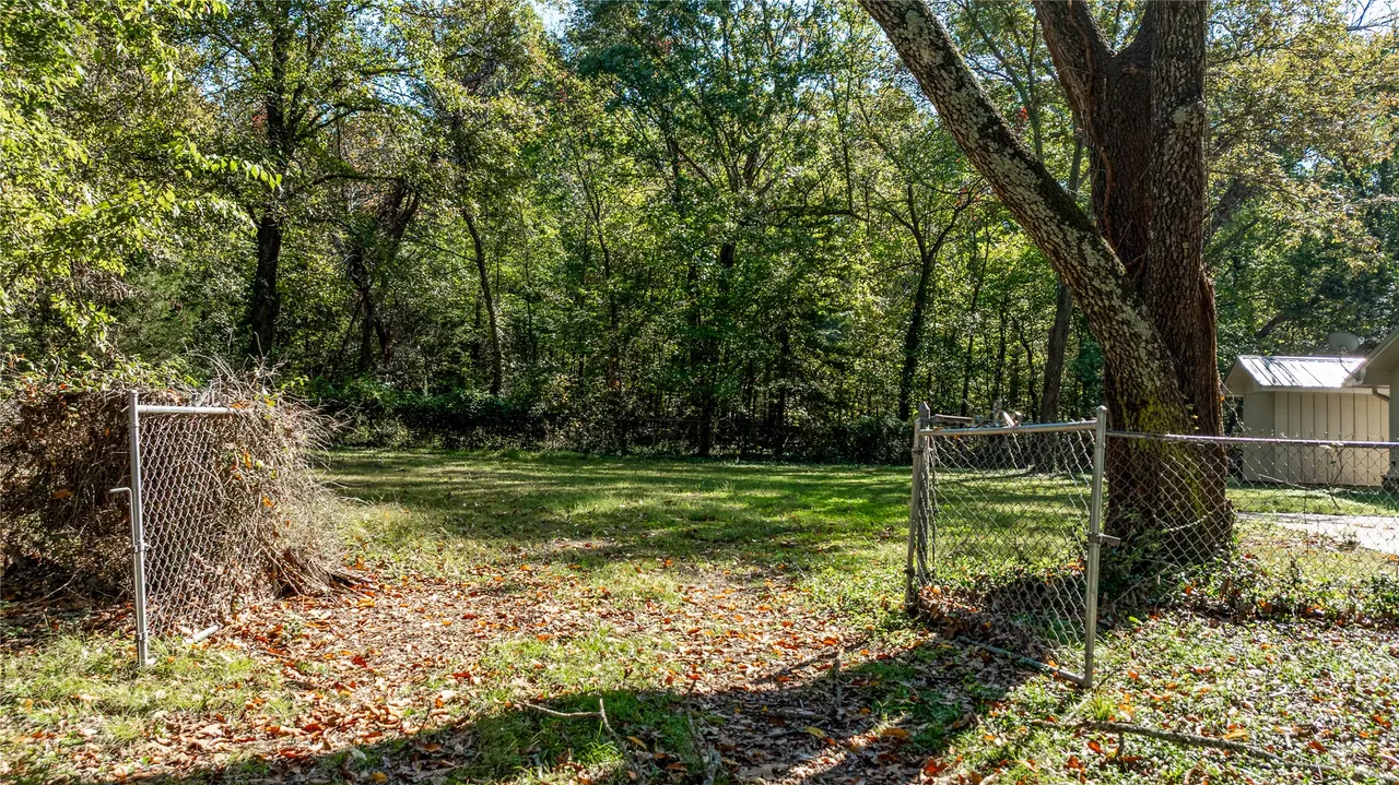 Photo 17 — 32250 S 620 Road, Grove, OK 74344