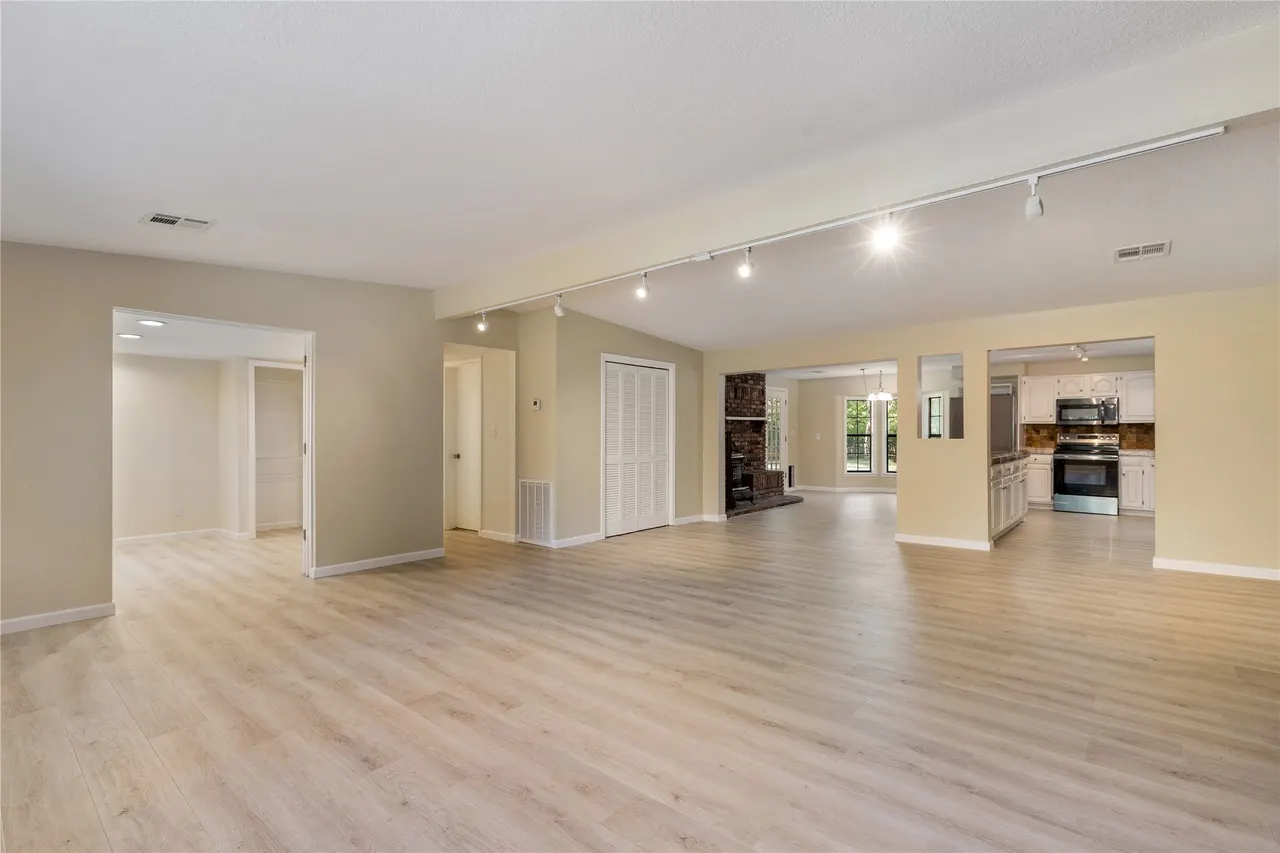Photo 32 — 32250 S 620 Road, Grove, OK 74344
