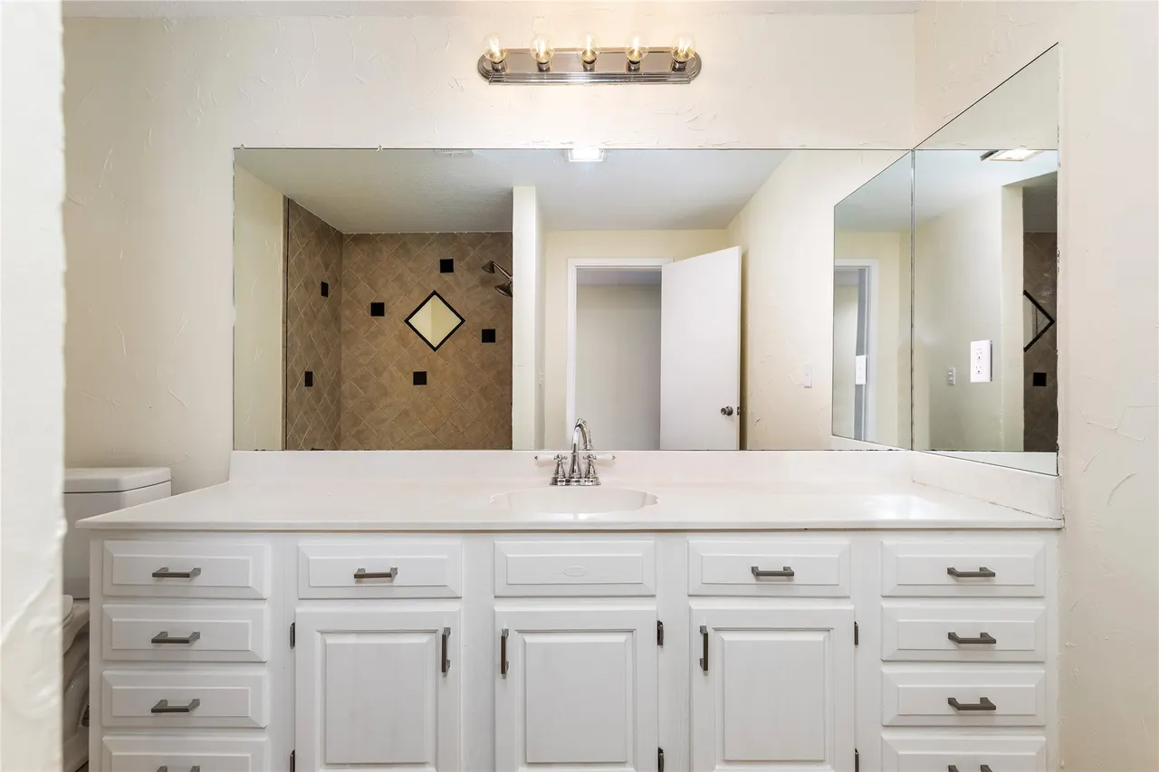 Photo 58 — 32250 S 620 Road, Grove, OK 74344