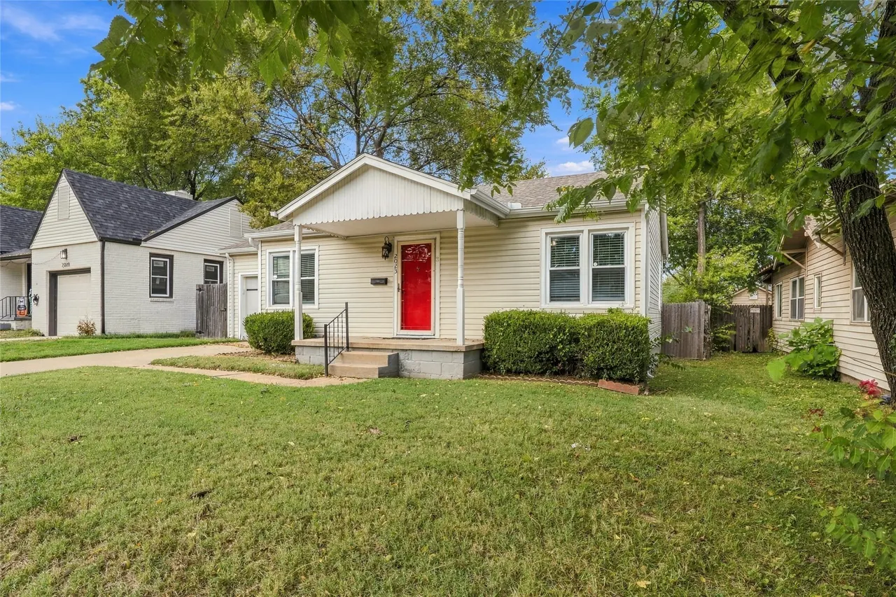 Photo 3 — 2023 E 12th Place, Tulsa, OK 74104