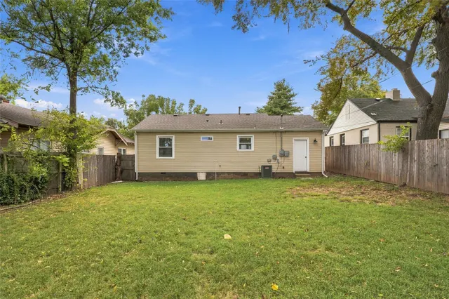Photo 6 — 2023 E 12th Place, Tulsa, OK 74104
