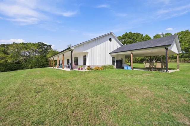 Photo 3 — 13346 W 710 Road, Hulbert, OK 74441