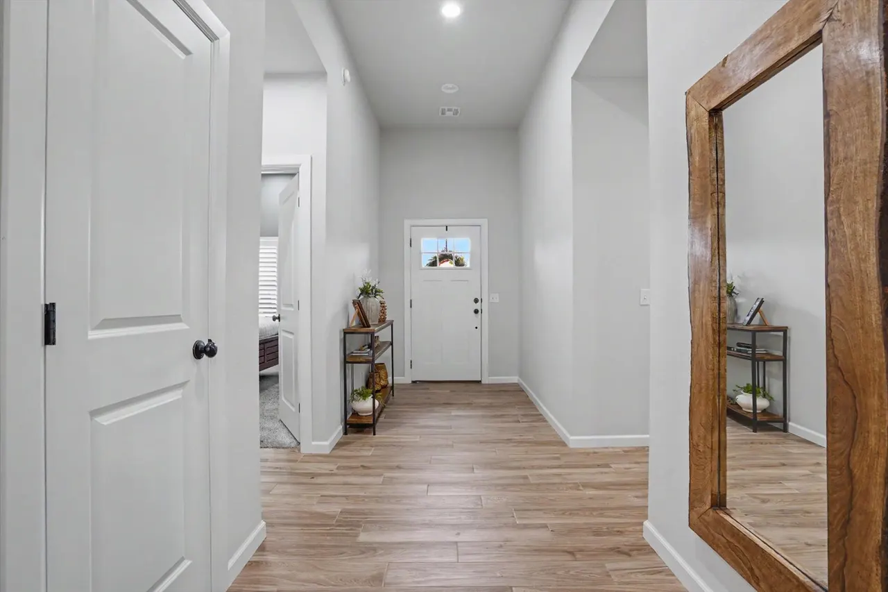 Photo 5 — 18977 E Ridgeline Road, Catoosa, OK 74015