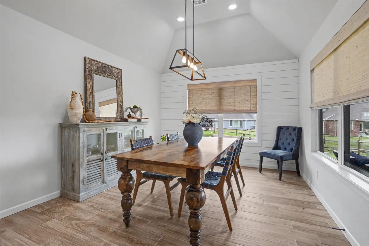 Photo 18 — 18977 E Ridgeline Road, Catoosa, OK 74015