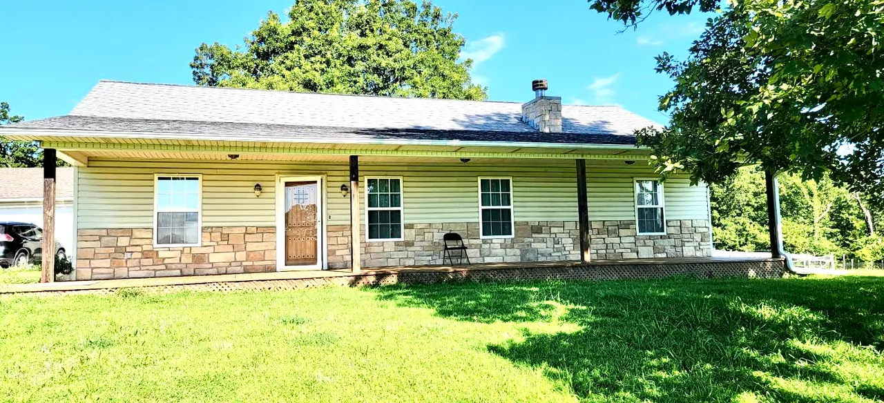 Front exterior — 61 Taylar Road, McAlester, OK 74501