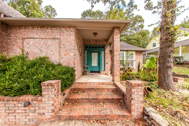 Photo 6 — 1101 Renaissance Drive, Sand Springs, OK 74063