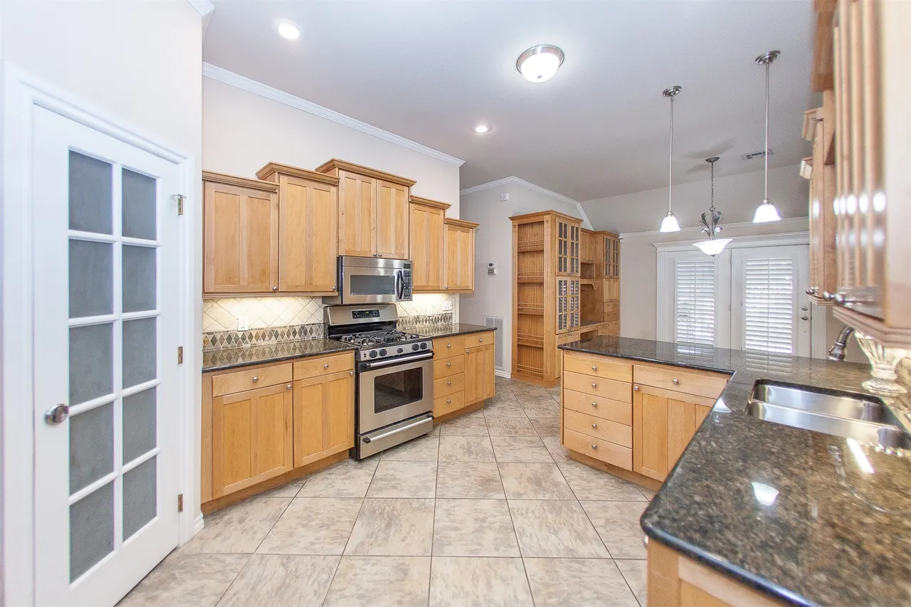 Photo 17 — 1101 Renaissance Drive, Sand Springs, OK 74063