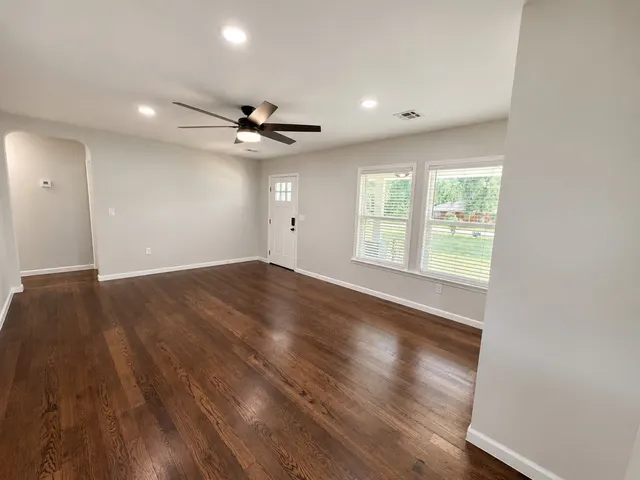 Photo 5 — 5315 E 33rd Street, Tulsa, OK 74135