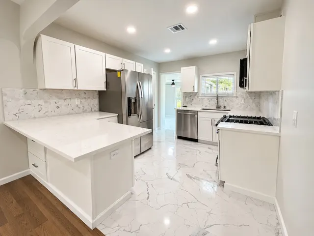 Photo 6 — 5315 E 33rd Street, Tulsa, OK 74135