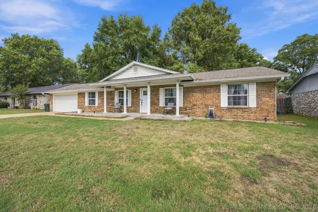Photo 2 — 2604 Turner Street, Muskogee, OK 74403