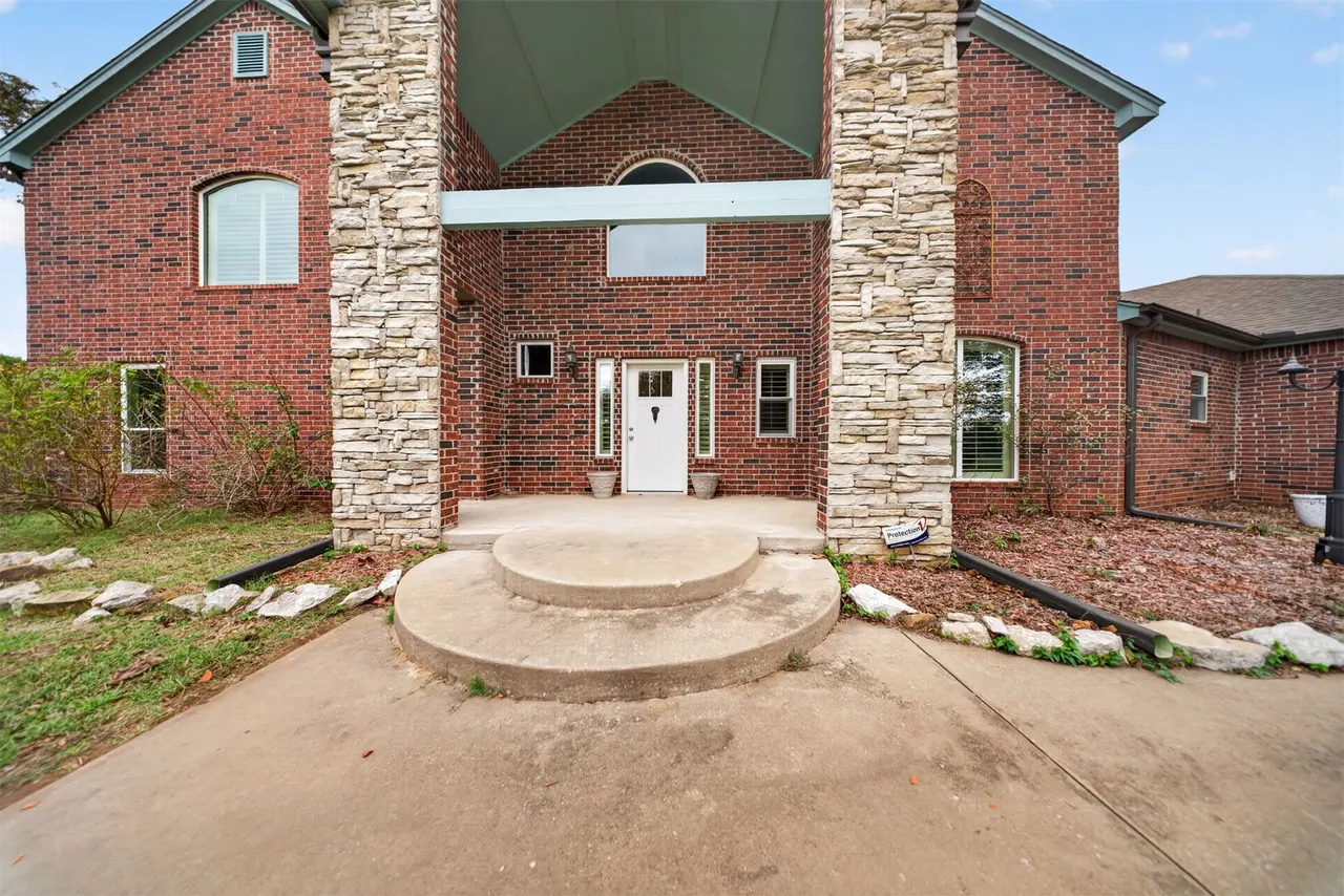 Photo 3 — 2301 S 289th EastAvenue, Broken Arrow, OK 74014
