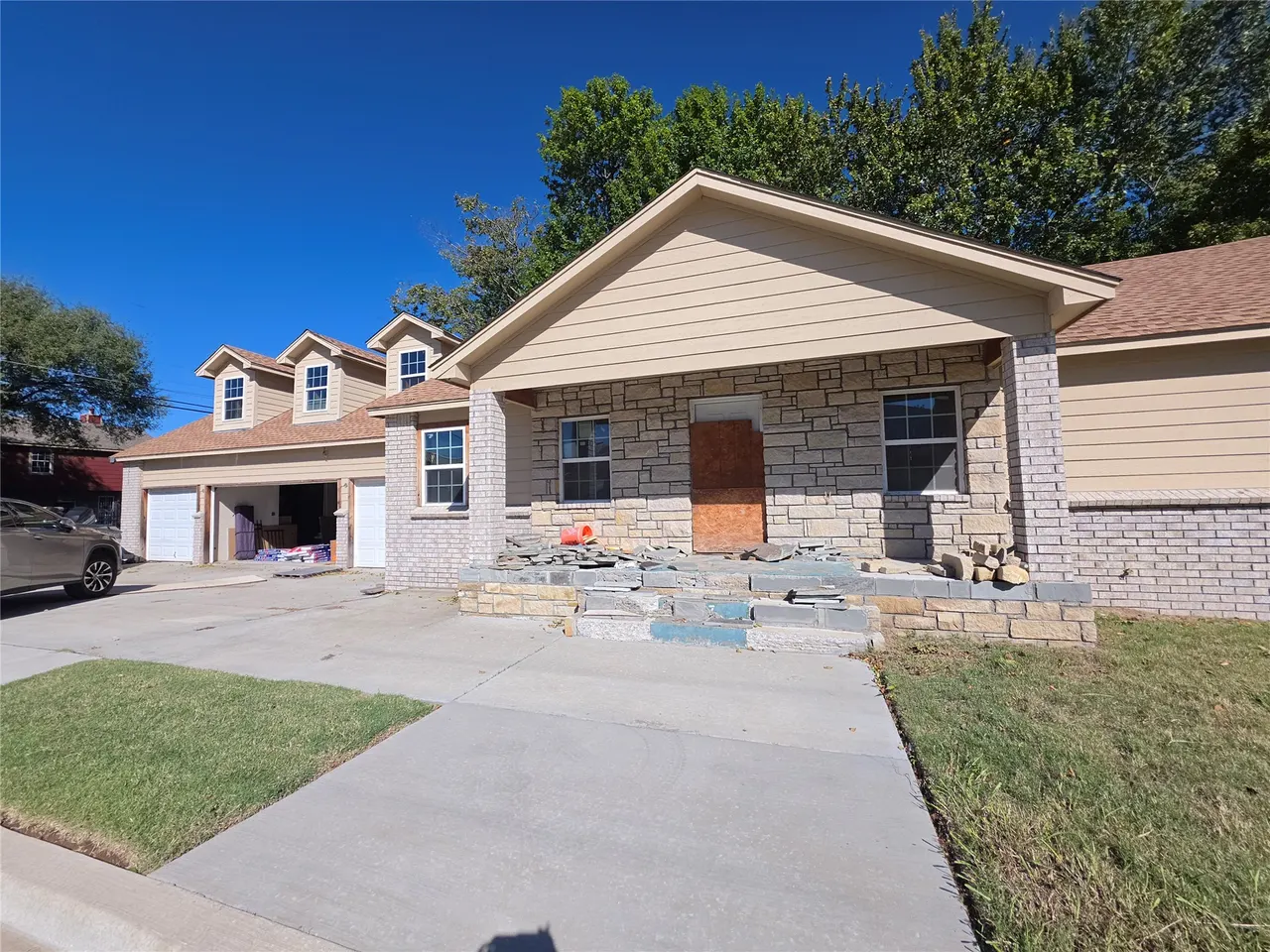 Front exterior — 317 E Pine Place, Tulsa, OK 74106