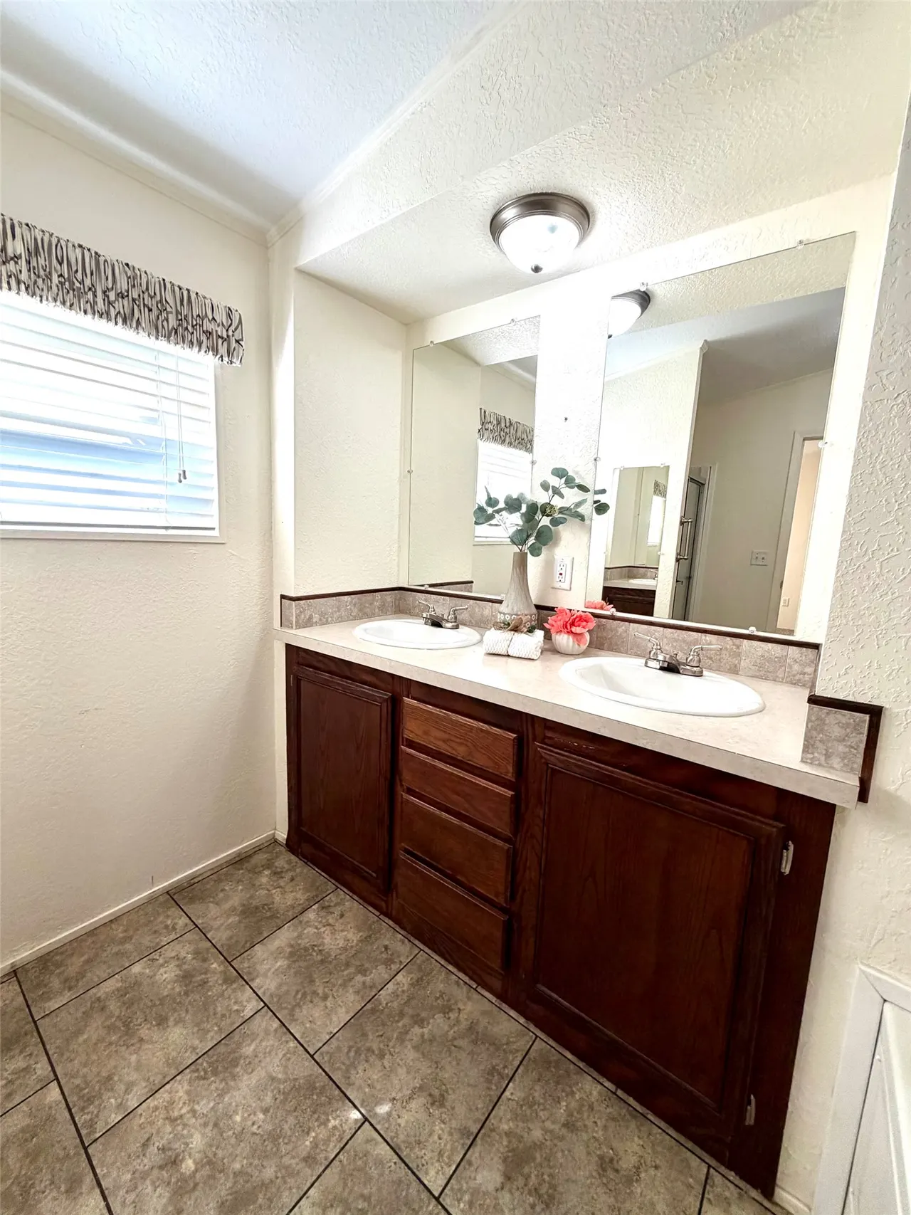 Photo 25 — 118 Dogwood, Wilson, OK 73463