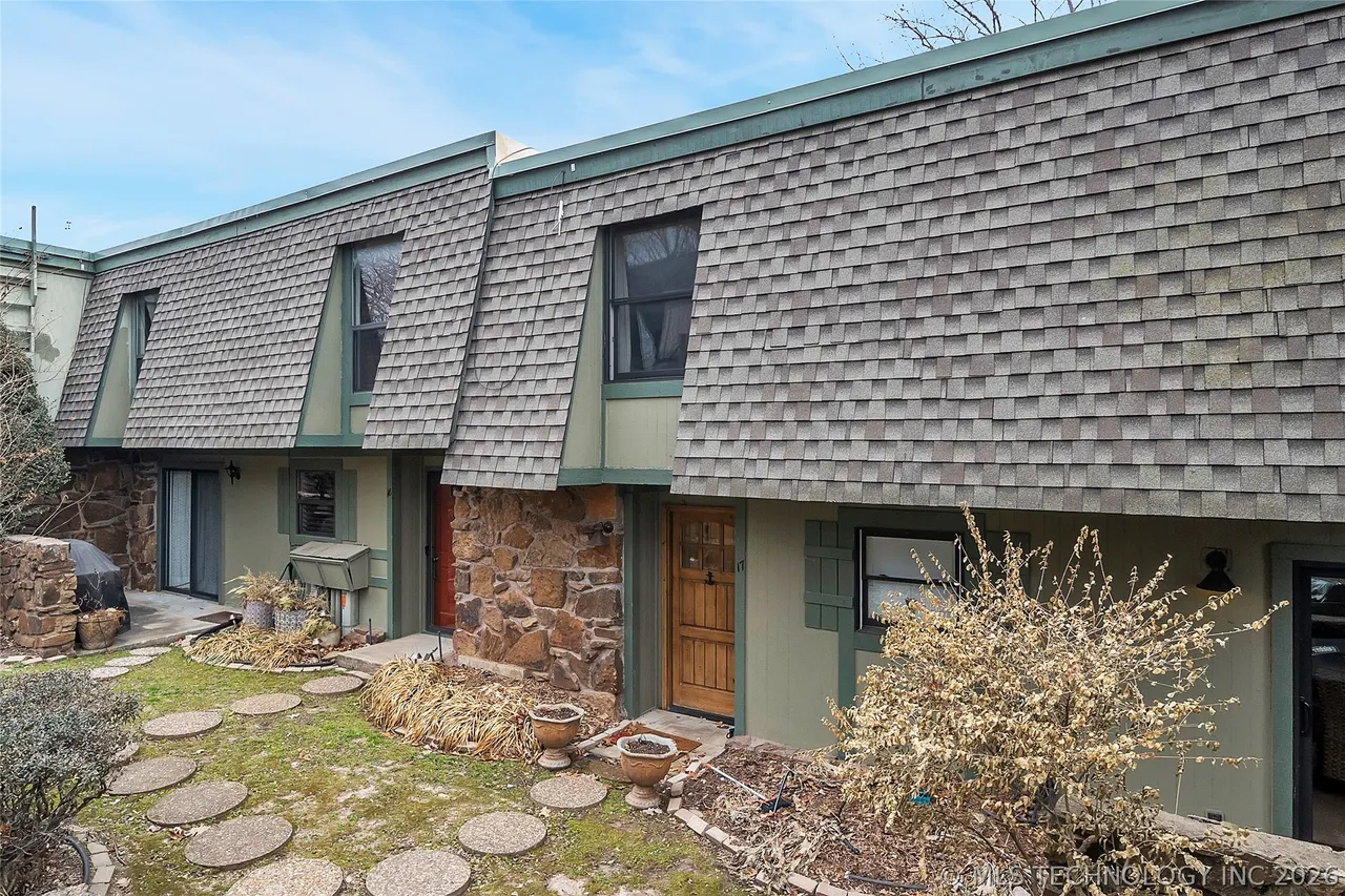 Front exterior — 450779 E 341 17, Afton, OK 74331