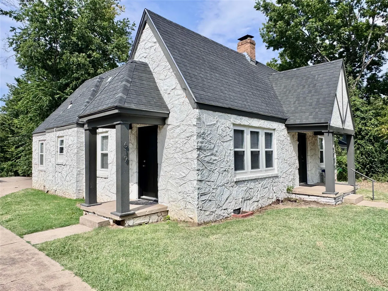 Front exterior — 621 E Xyler Street, Tulsa, OK 74106