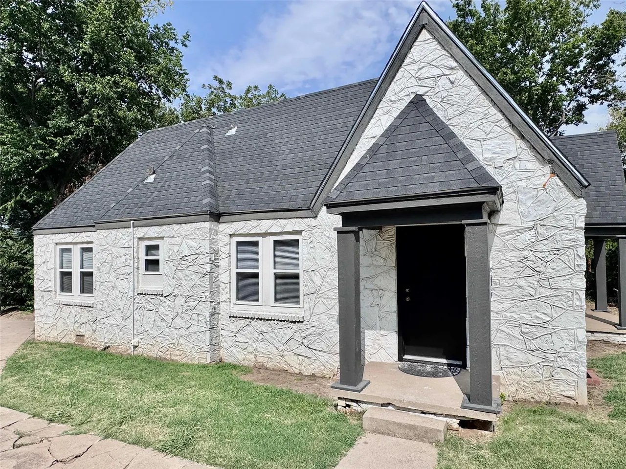 Photo 2 — 621 E Xyler Street, Tulsa, OK 74106