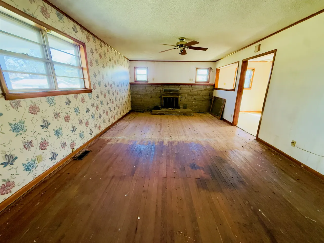 Photo 8 — 203 W 3rd Street, Kinta, OK 74552
