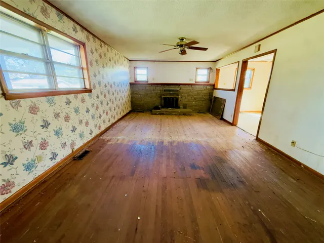 Photo 8 — 203 W 3rd Street, Kinta, OK 74552