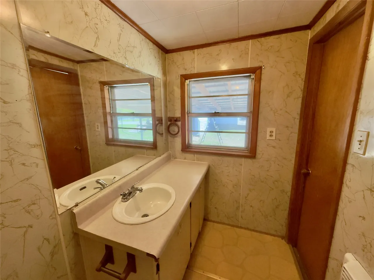 Photo 14 — 203 W 3rd Street, Kinta, OK 74552