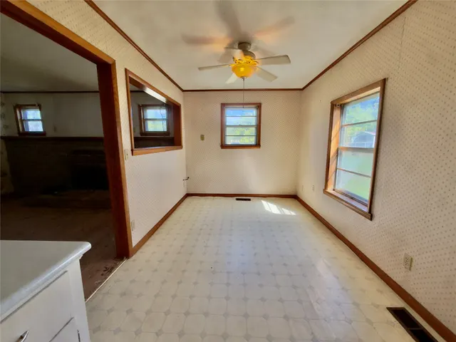 Photo 6 — 203 W 3rd Street, Kinta, OK 74552