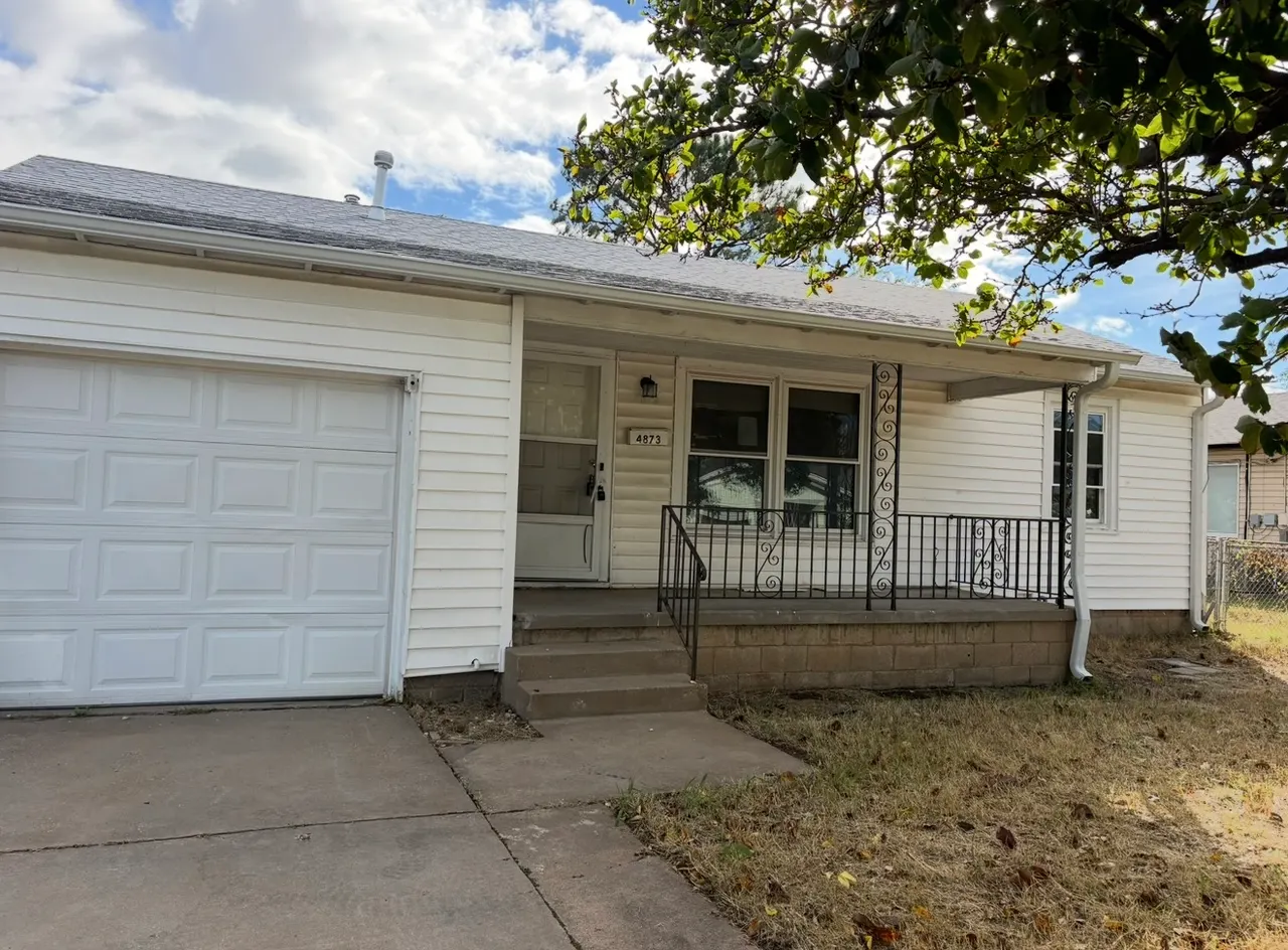 Front exterior — 4873 S Vancouver Avenue, Tulsa, OK 74107