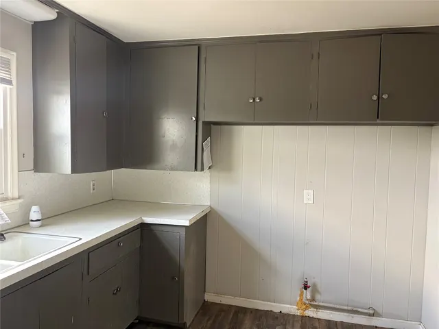 Photo 6 — 4873 S Vancouver Avenue, Tulsa, OK 74107