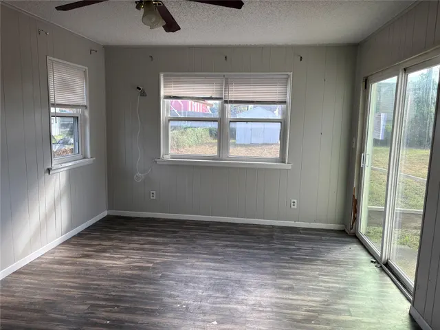 Photo 8 — 4873 S Vancouver Avenue, Tulsa, OK 74107